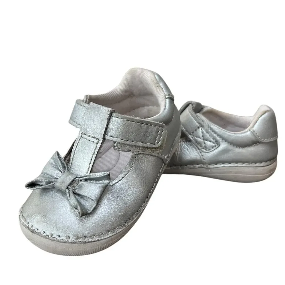 Stride Rite Silver with Bow Infant Shoes Size 5M